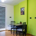 Coworking & Coliving Apartman Devin