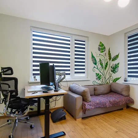 Coworking & Coliving * Ντέβιν